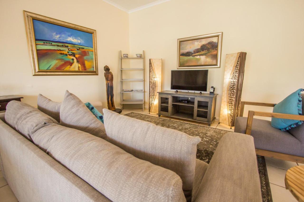 Oliver'S Bed And Breakfast Mtunzini ภายนอก รูปภาพ